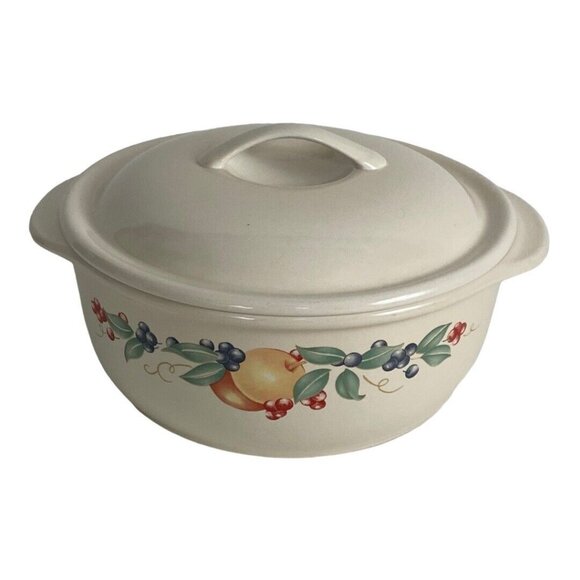 VTG Corelle Coordinates Covered Casserole Abundance Fruit Stoneware 2.5 Quart - Picture 2 of 10